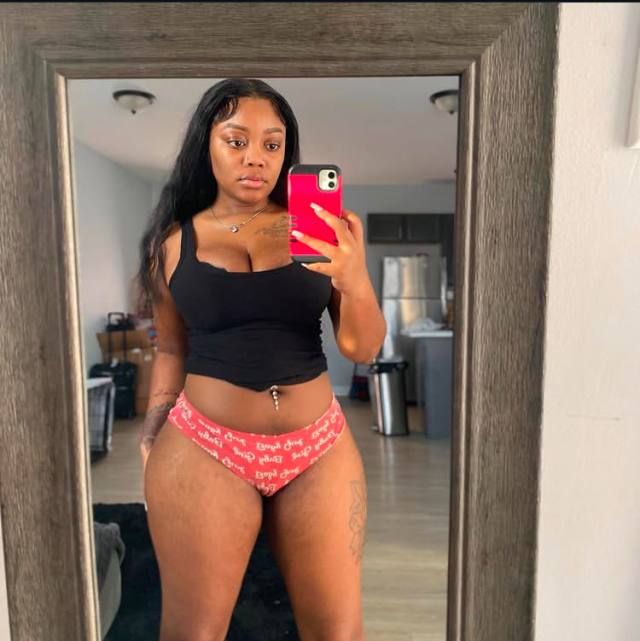 FRIEND WITH BENEFIT NEEDED - Image 2